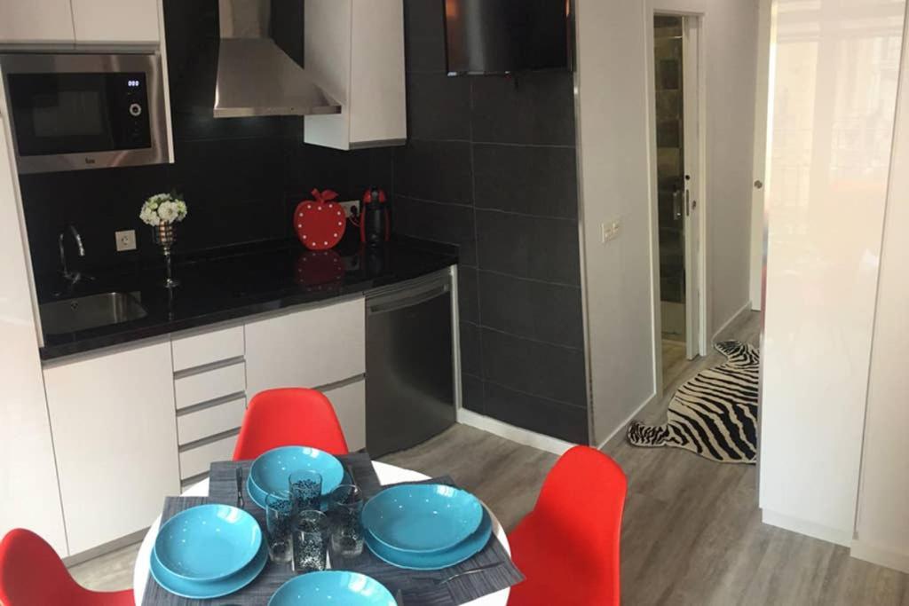 Apartamento De Diseno Centrico A 5 Min De Playa 알리칸테 외부 사진